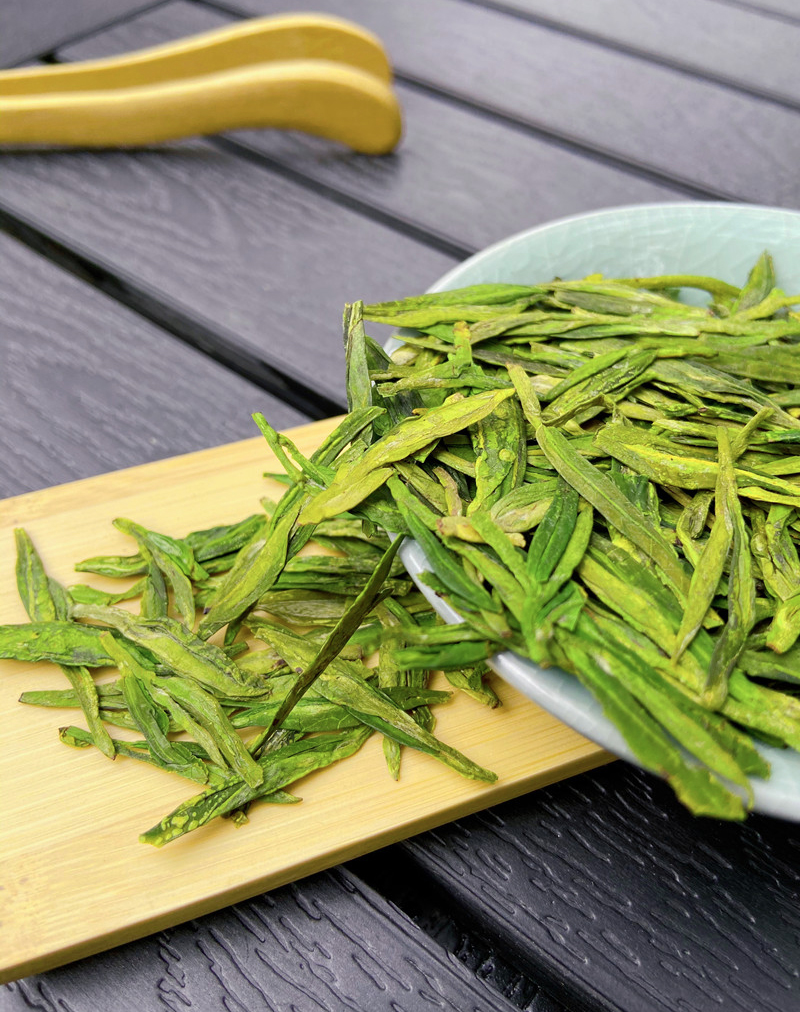 Long Jing Ming Qian Dragon Well Green Tea