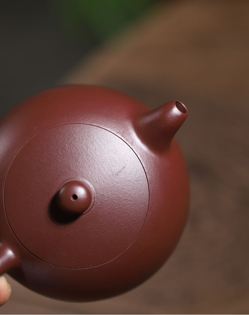 Classic Half-Moon-Shaped Purple Clay Tea Pot