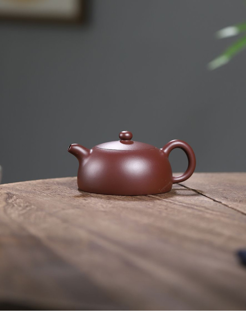  Classic Half-Moon-Shaped Purple Clay Tea Pot
