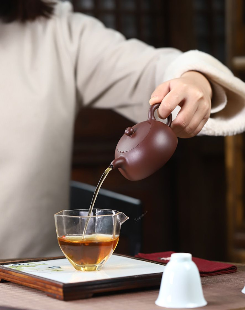  Classic Half-Moon-Shaped Purple Clay Tea Pot