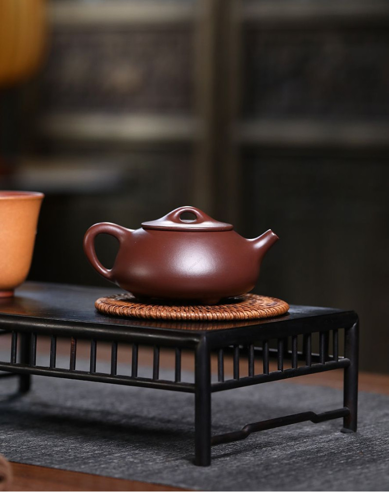 Classic Jingzhou Shipao Purple Clay Tea Pot