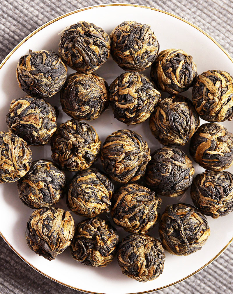 Fengqing Dragon Pearl Black Tea