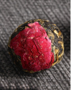 Fengqing Dragon Pearl Rose Black Tea