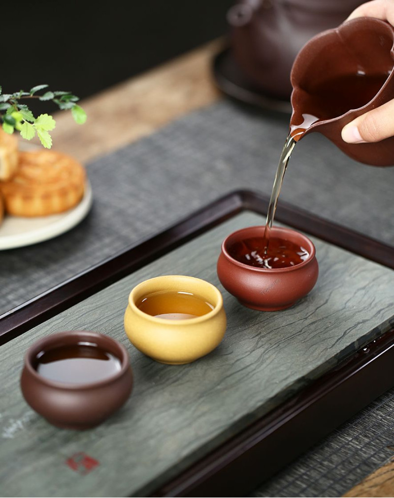 Hand-Made Purple Clay Gongfu Tea Cup