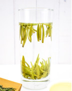 Zhe Jiang Que She Green Tea
