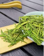 Long Jing Ming Qian Dragon Well Green Tea