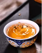 Jingmai Arbor Raw Pu-erh Ecological Tea Cake
