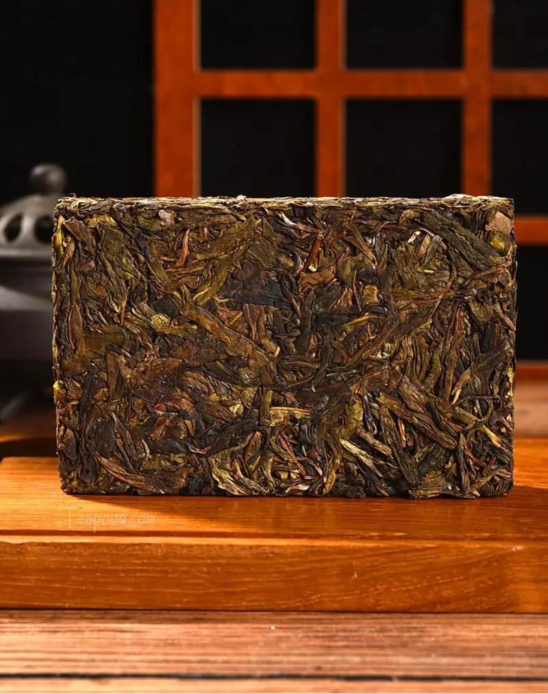 Ba Da Shan Golden Leaves Ripe Pu-erh Tea