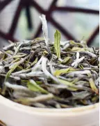 White Peony (Bai Mu Dan) White Tea