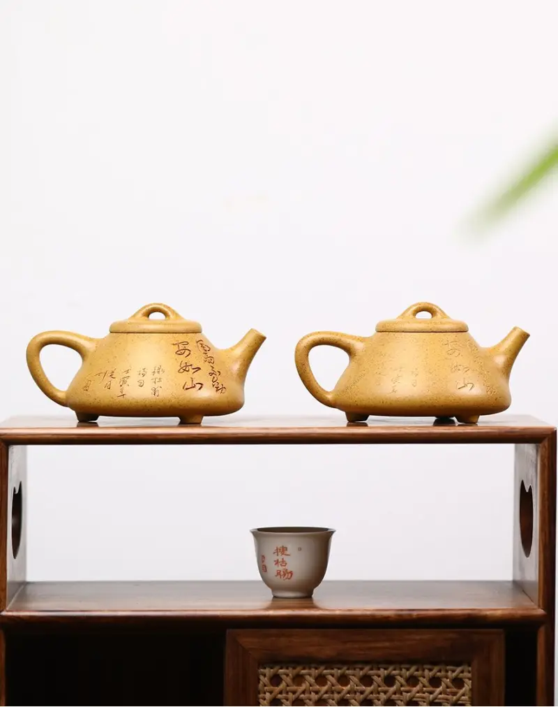 High-Temp Yellow Duan Ni Shi Piao Purple Clay Tea Pot
