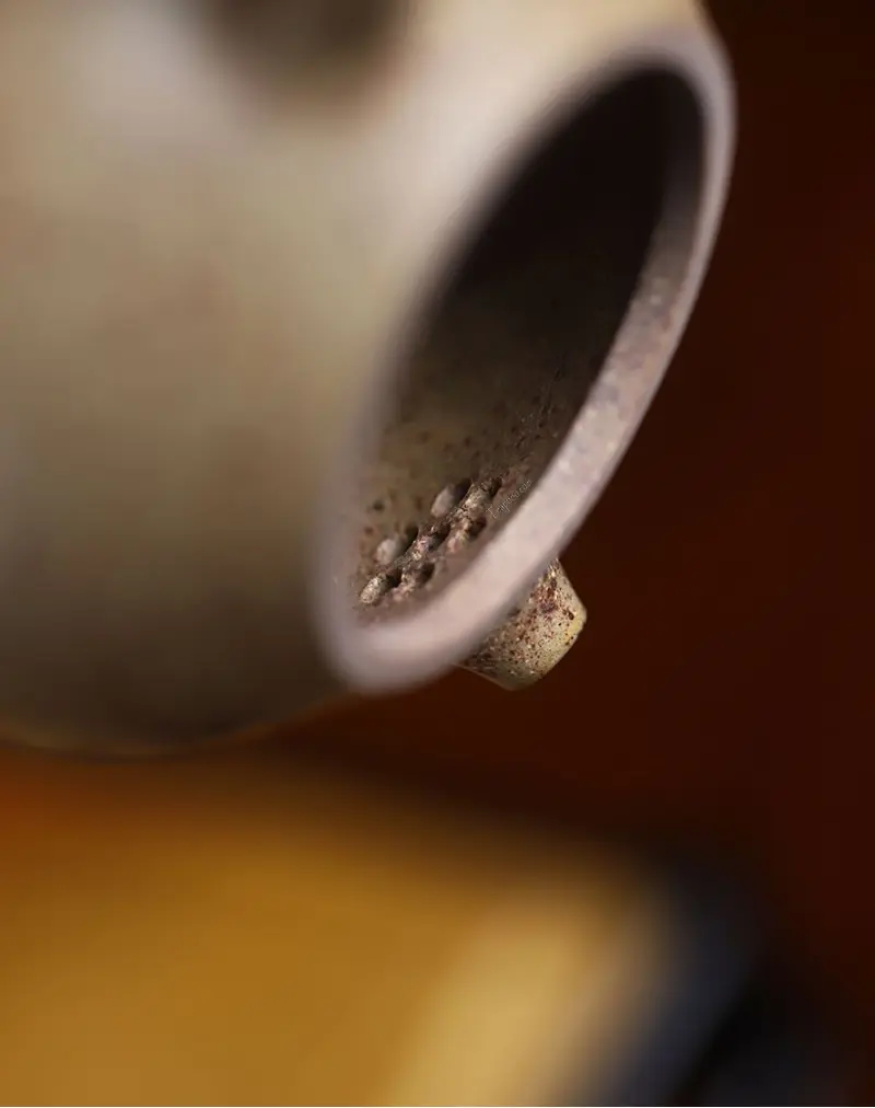 High-Temperature White Clay (Bai Duan) Wen Dan Pot