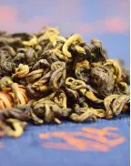Organic Red Snail Black Tea