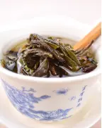  "Duck Shit Scent" Ya Shi Xiang Dan Cong Oolong Tea