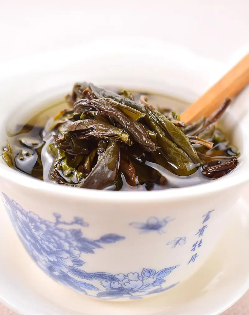  "Duck Shit Scent" Ya Shi Xiang Dan Cong Oolong Tea