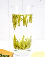 Zhe Jiang Que She Green Tea