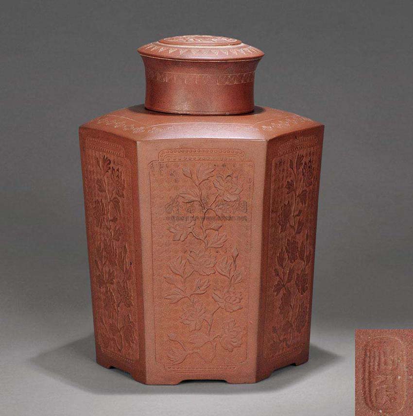 Chinese hexagonal purple sand tea pot (1700 - 1722)